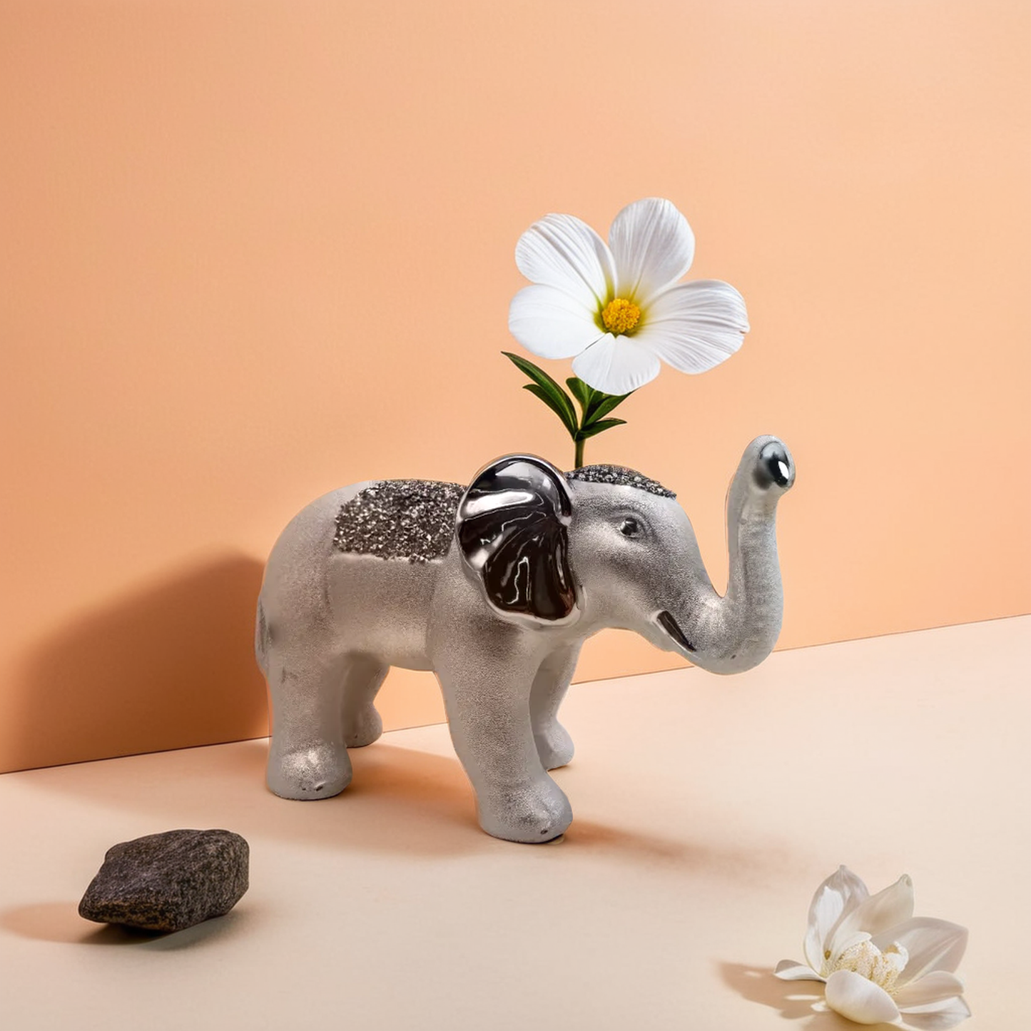 8In Karaandu elephant