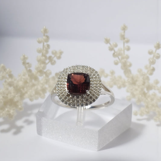Triple cluster ring